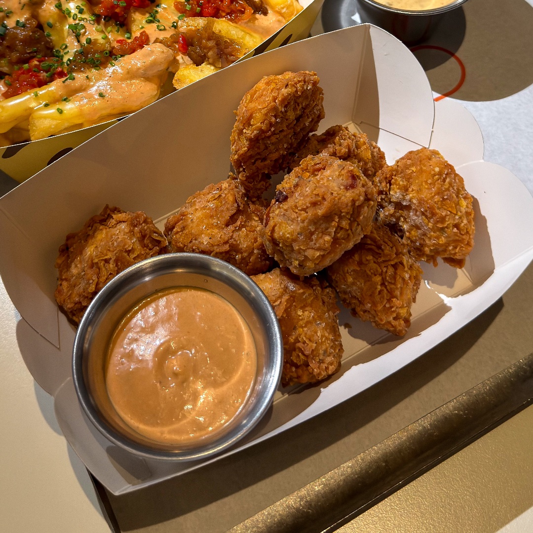 House Nuggs at Jona's Burger, Nad Al Sheba